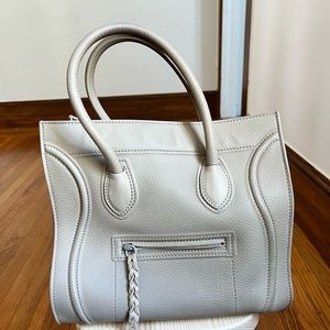 Celine Medium Phantom Luggage Tote supple Calfskin Beige/Taupe